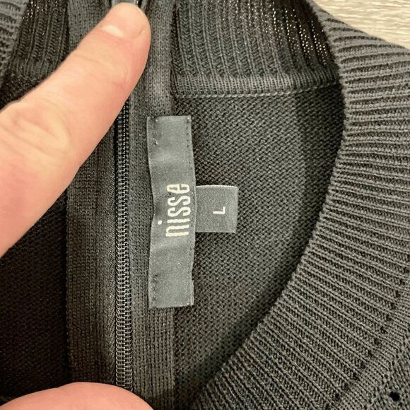 Nisse Women's Black Crew Neck Back Zip Short Sleeve Sweater Top Size Large - Picture 3 of 7